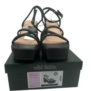Astro Wedge Heels Black Size 12